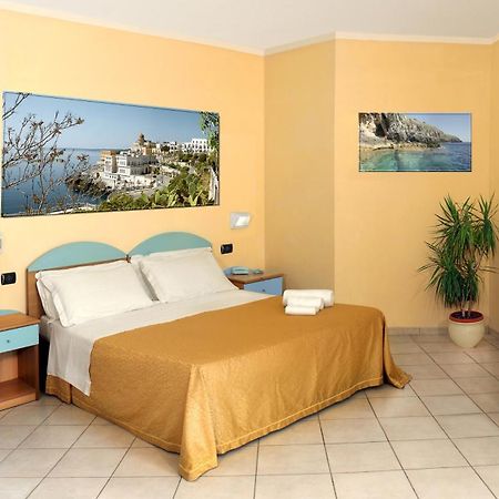 Hotel Alize Santa Cesarea Terme Bagian luar foto