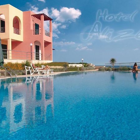 Hotel Alize Santa Cesarea Terme Bagian luar foto