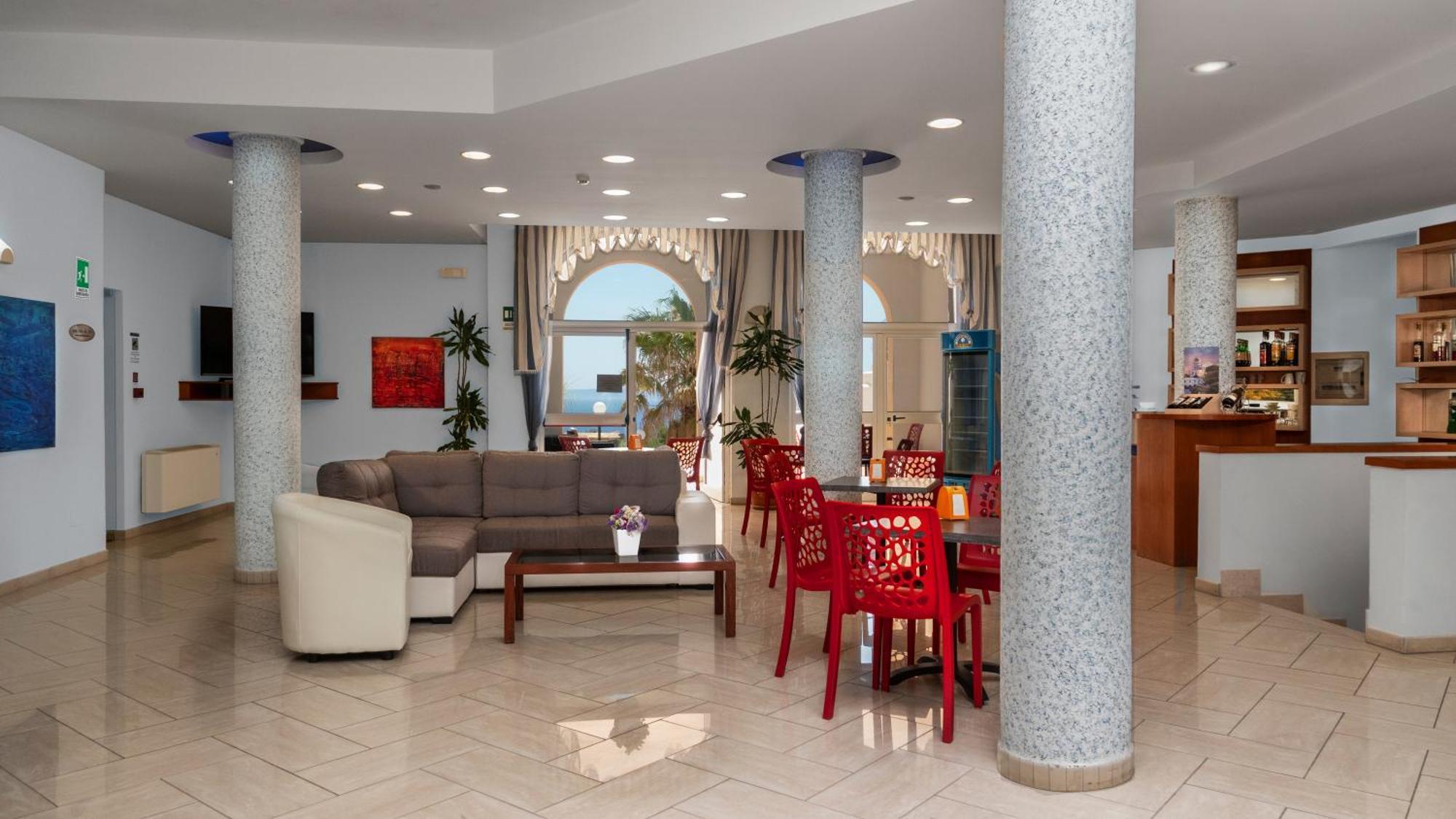 Hotel Alize Santa Cesarea Terme Bagian luar foto