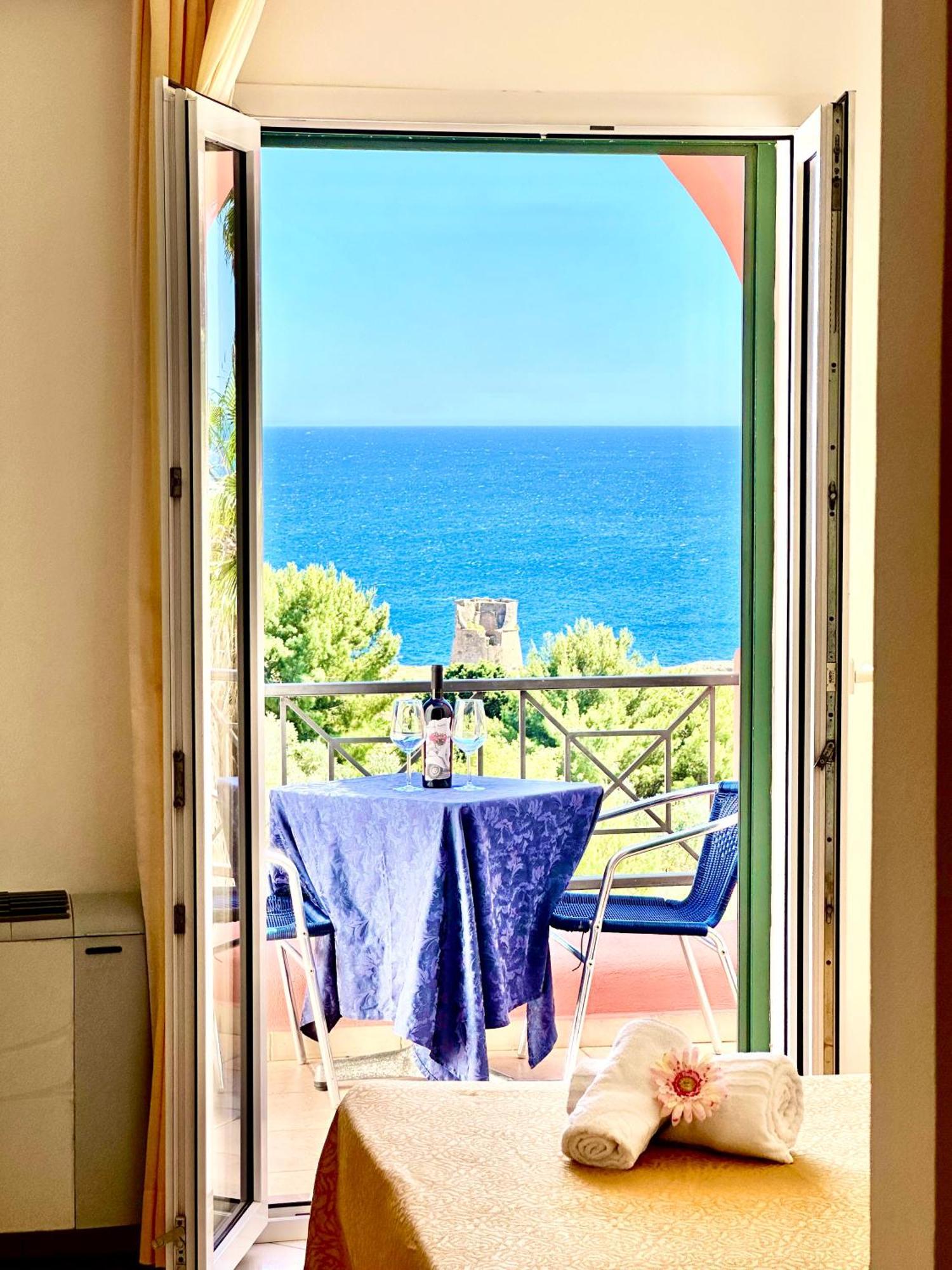 Hotel Alize Santa Cesarea Terme Bagian luar foto